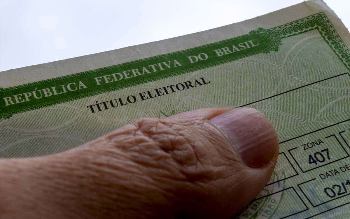 titulo-de-eleitor:-voce-tem-ate-maio-para-regularizar-sua-situacao